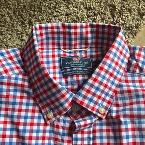 Men’s Vineyard Vines Performance fit Button Down
